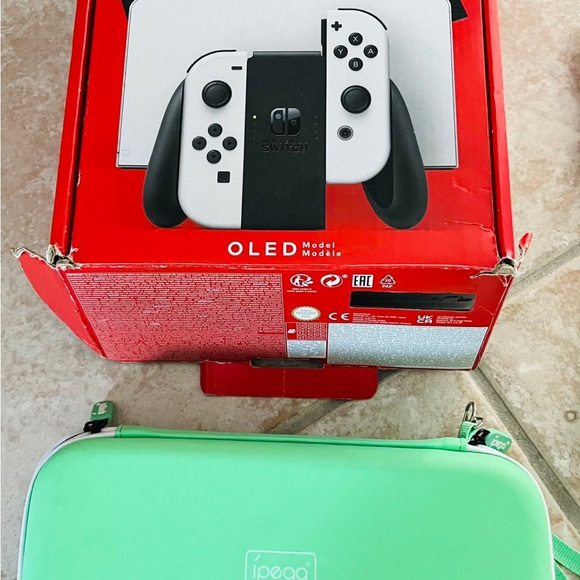 Sold Nintendo Switch OLED Model HEG - 001 Handheld Console - 64GB-White - Picture 7 of 7